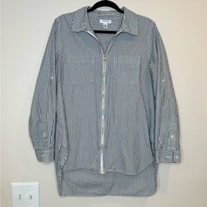 🔥NWOT Calvin Klein Women’s Gray and White Striped Zipper Down Shirt Sz L🔥